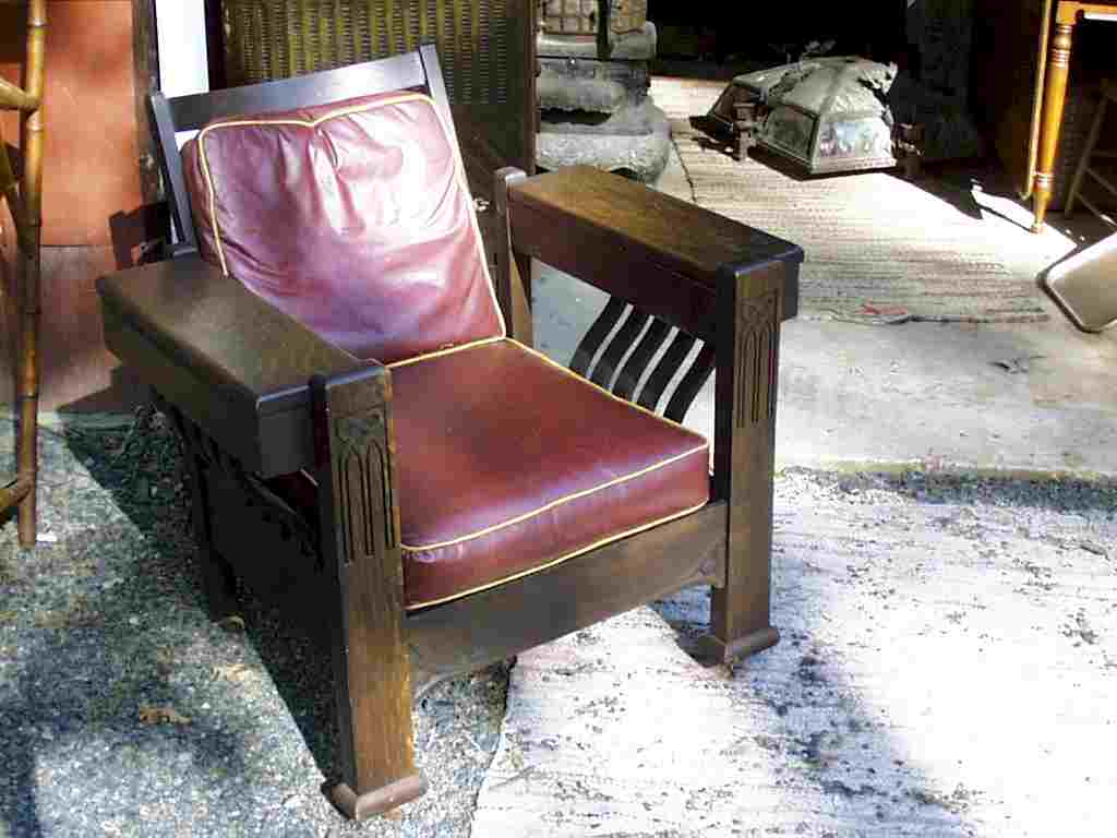 morris chair1.jpg (42625 bytes)